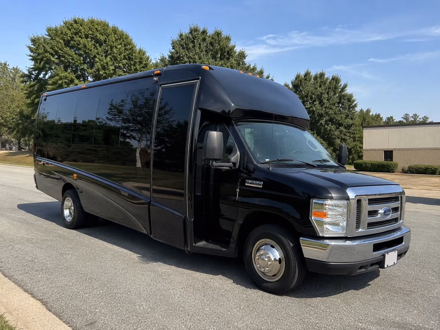 Daytona Beach Wedding Transportation & Shuttle Service