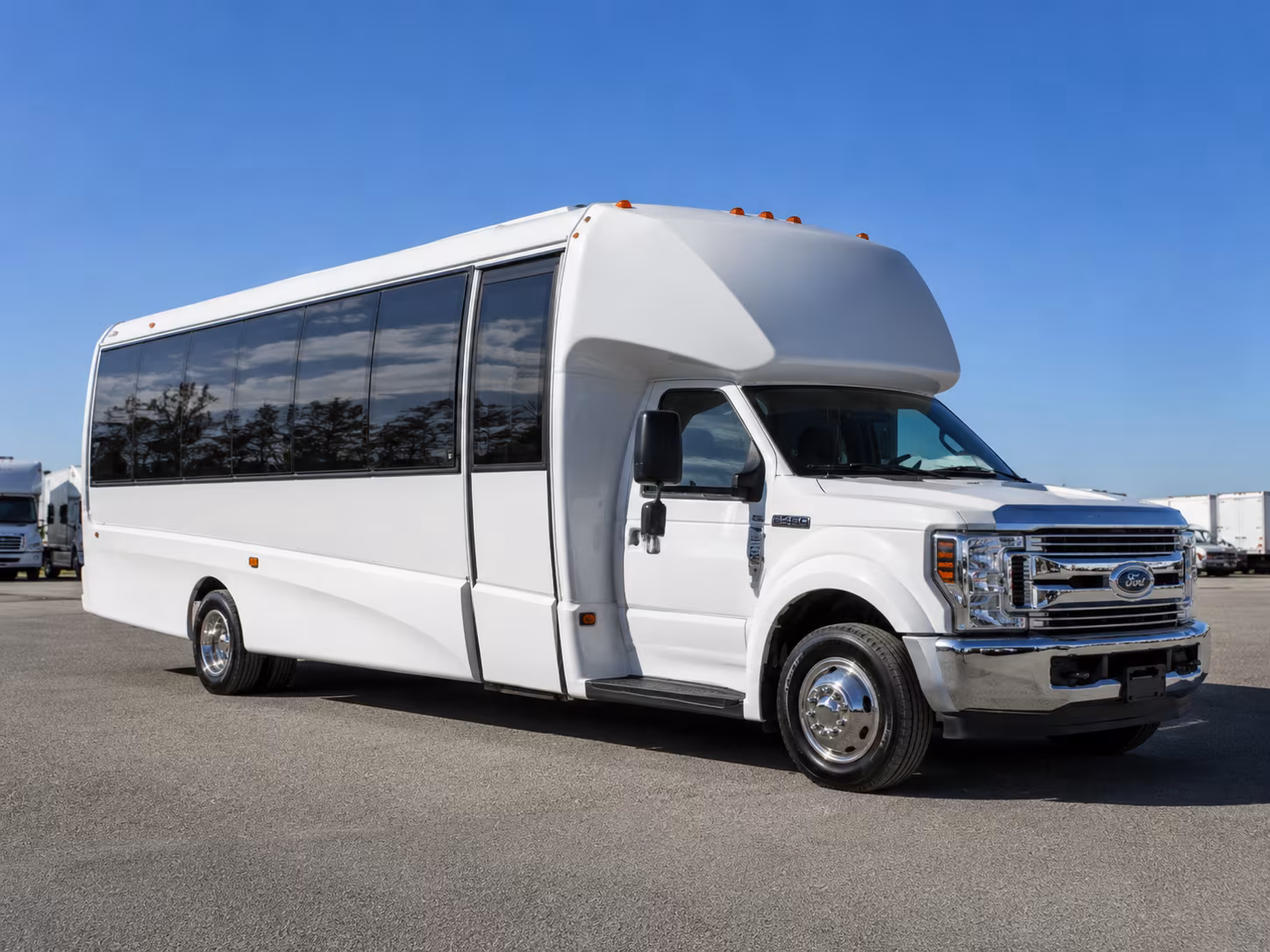 Jacksonville Airport Shuttle & Transportation party bus exterior