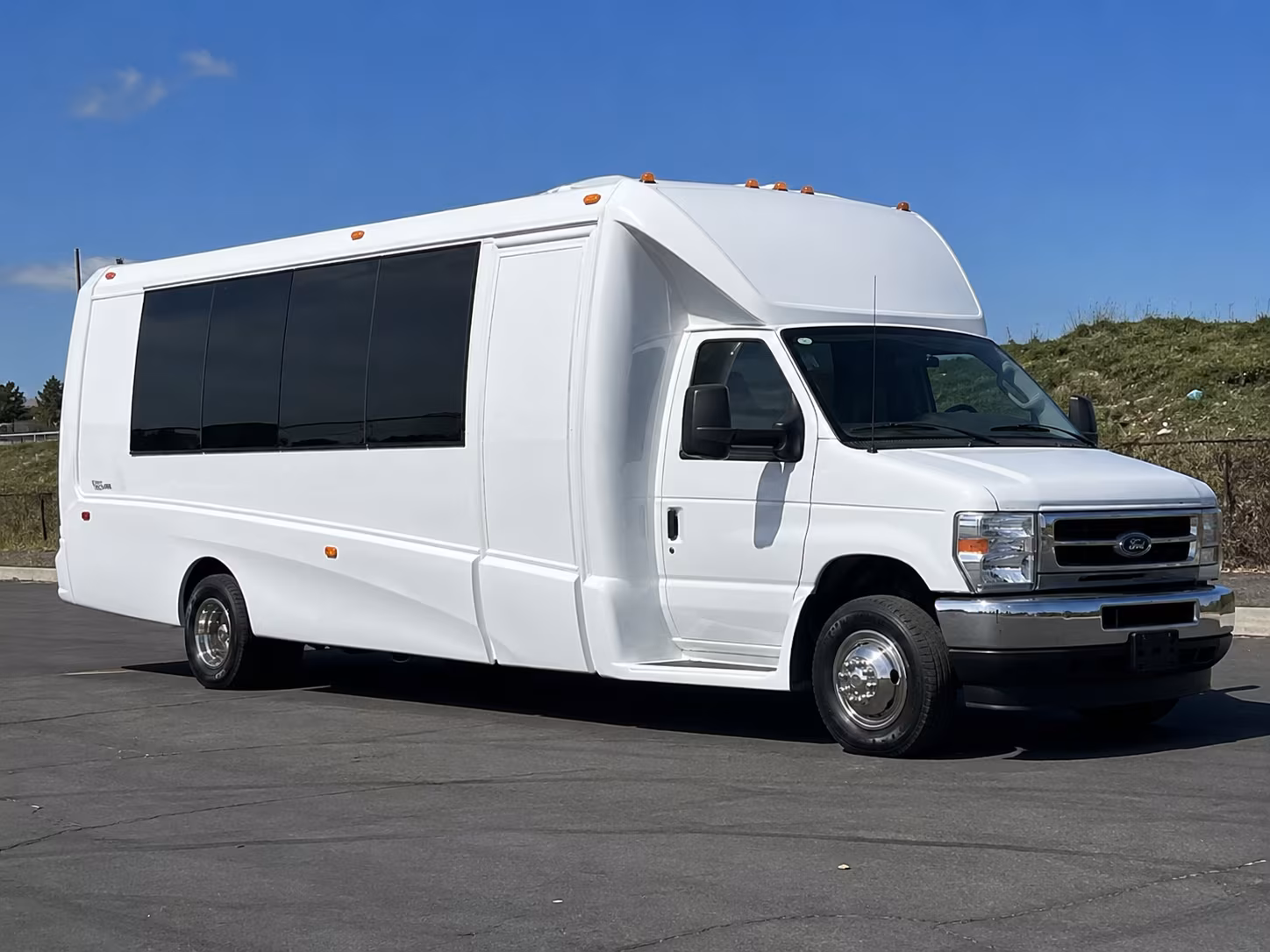 Jacksonville Bachelor & Bachelorette Transportation party bus exterior